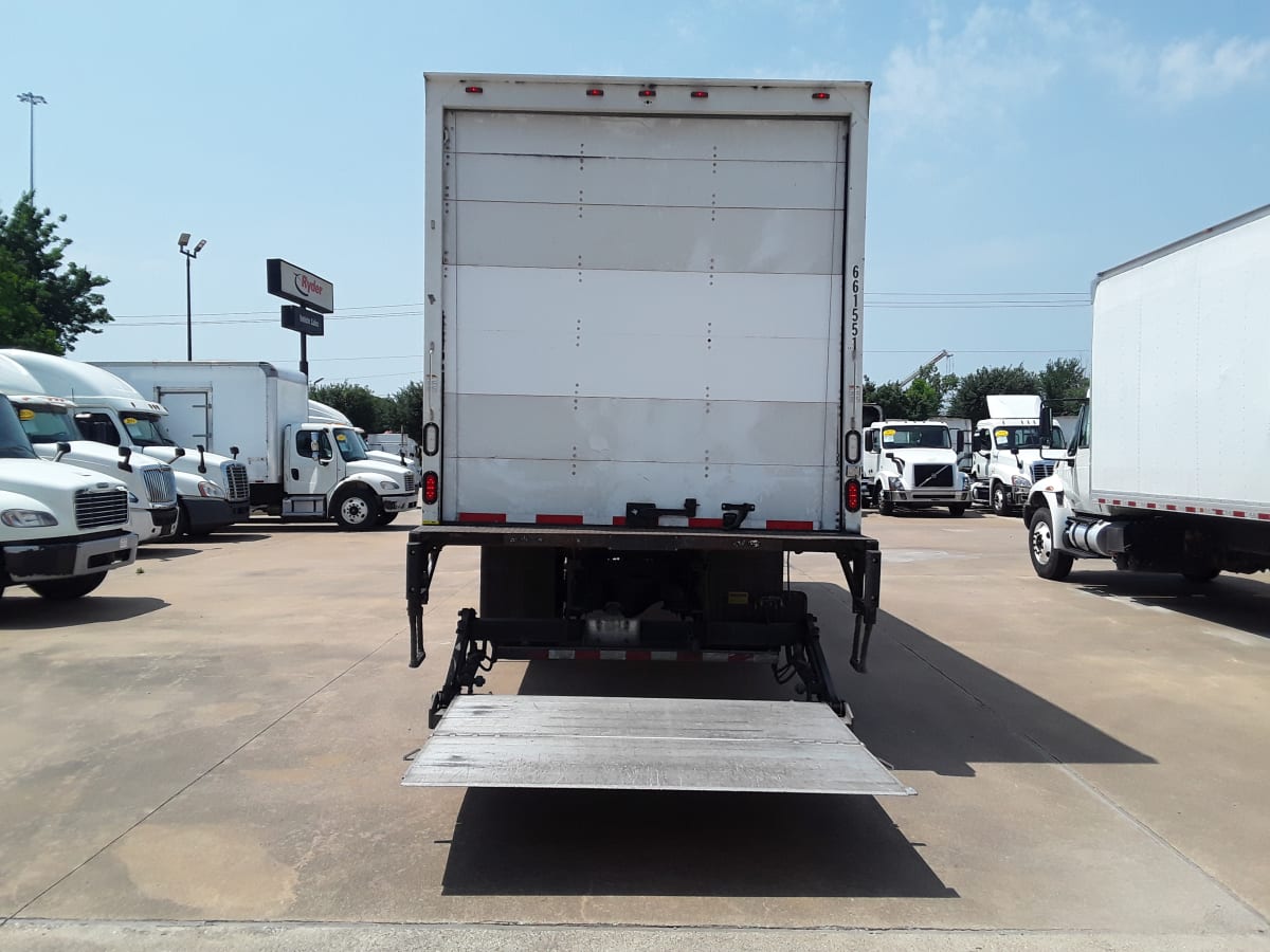 2016 Freightliner/Mercedes M2 106 661551