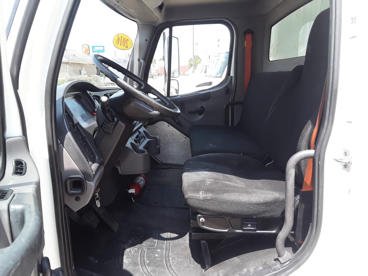 2016 Freightliner/Mercedes M2 106 661551