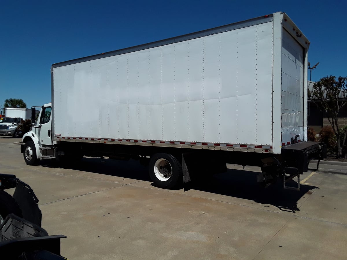 2016 Freightliner/Mercedes M2 106 661553