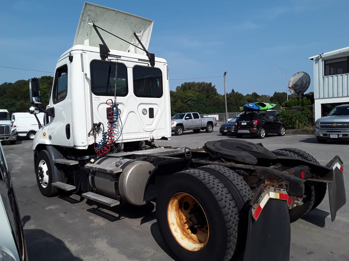 2016 Freightliner/Mercedes CASCADIA 113 661642