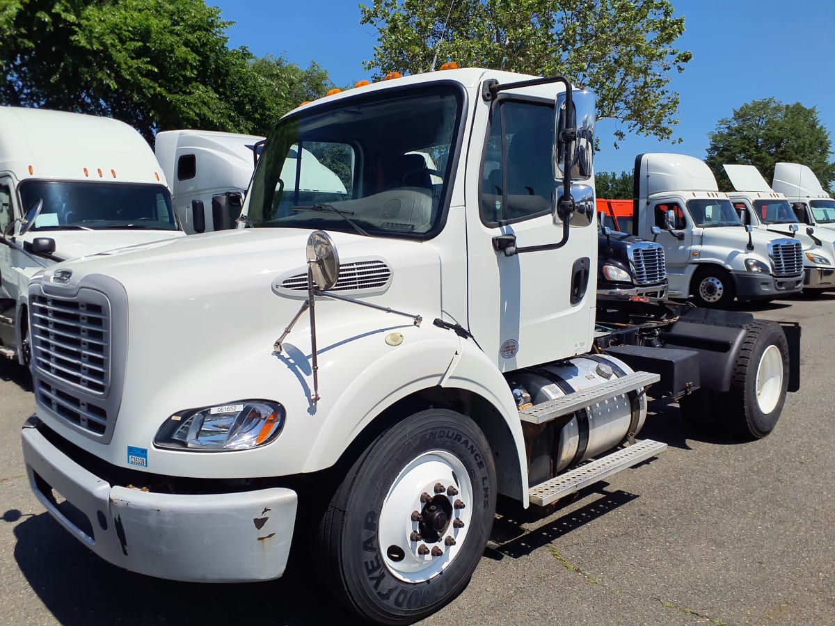 2017 Freightliner/Mercedes M2-112 661652