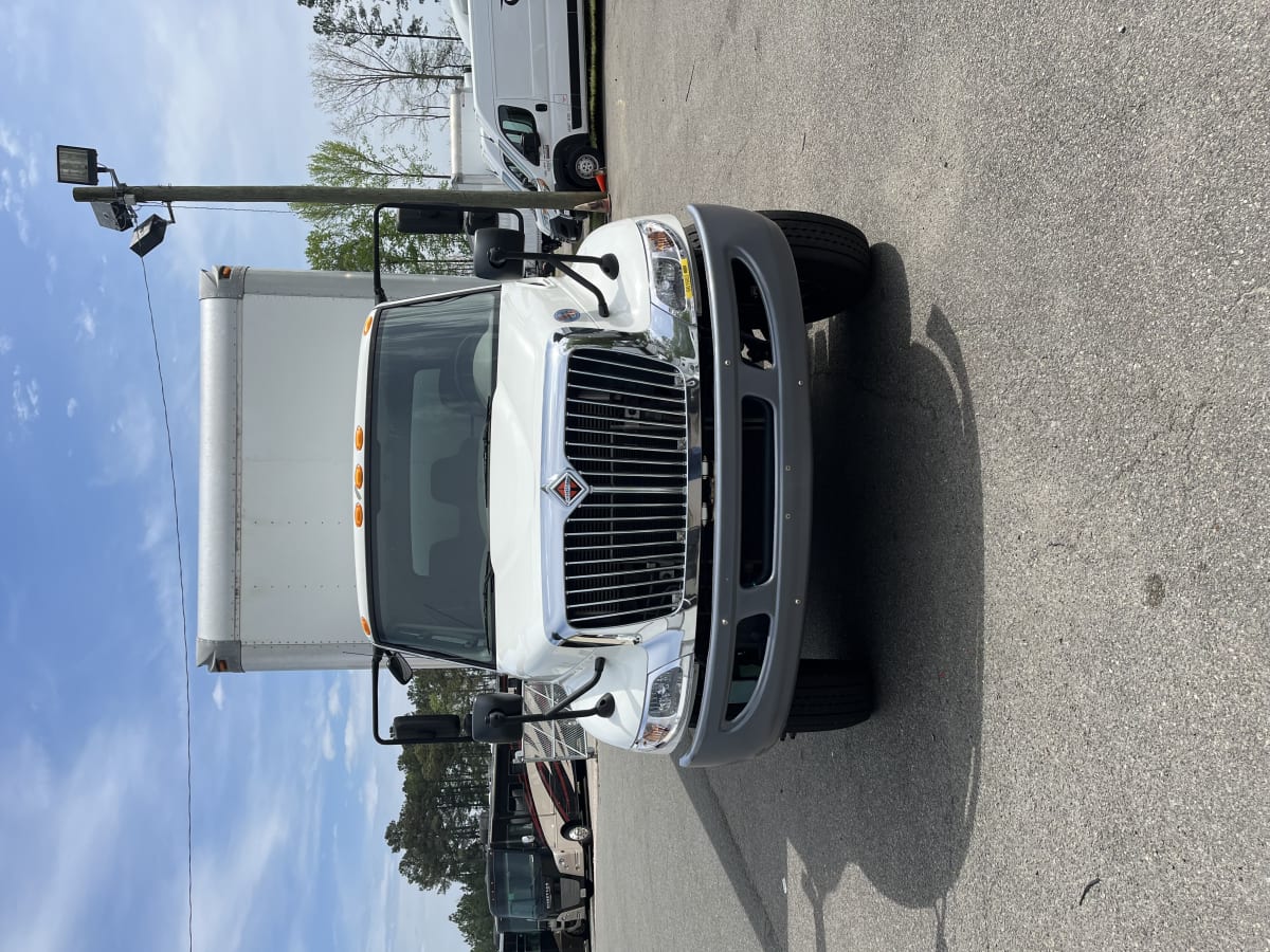 2017 Navistar International 4300 661683