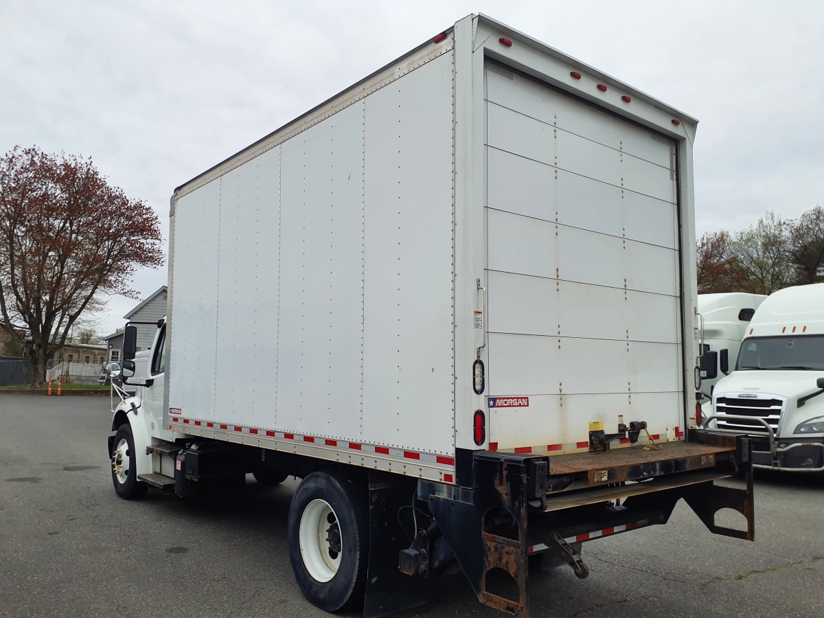 2016 Freightliner/Mercedes M2 106 661916