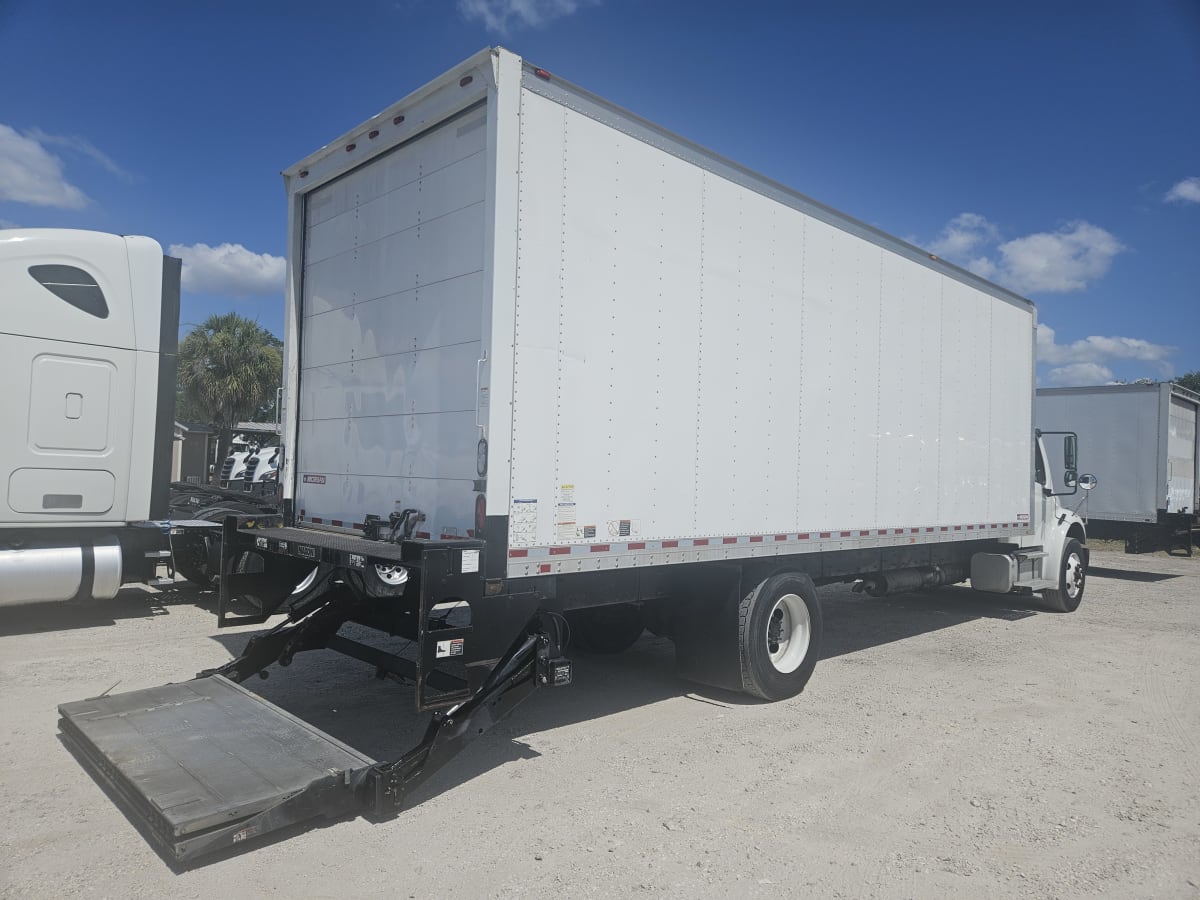 2016 Freightliner/Mercedes M2 106 661923