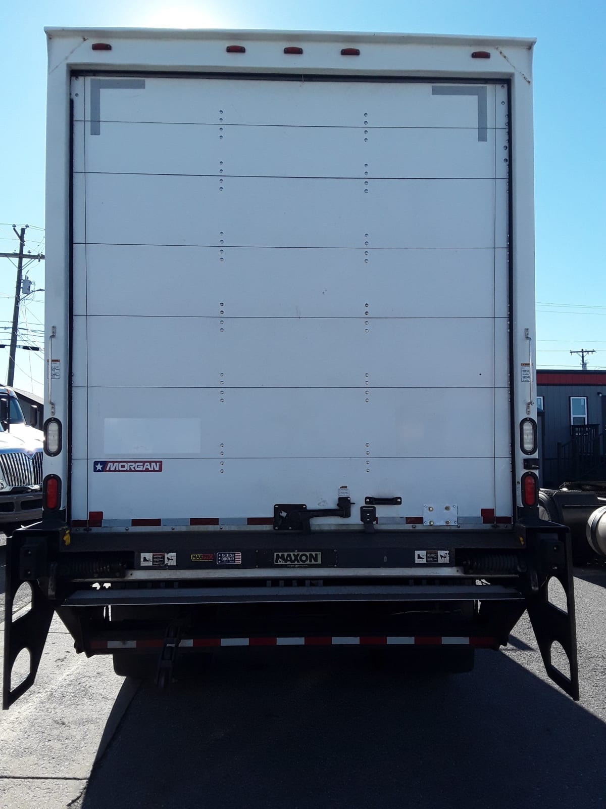 2016 Freightliner/Mercedes M2 106 661963