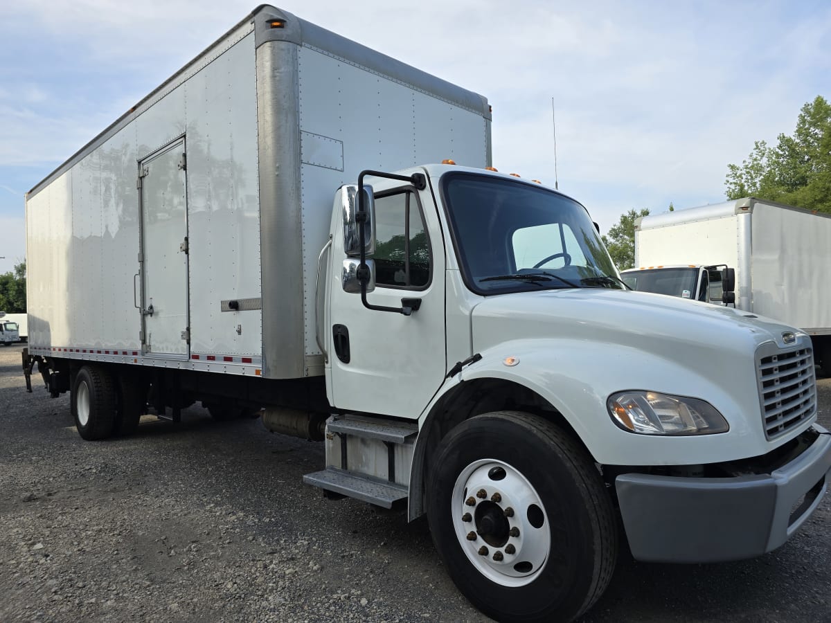 2016 Freightliner/Mercedes M2 106 661984