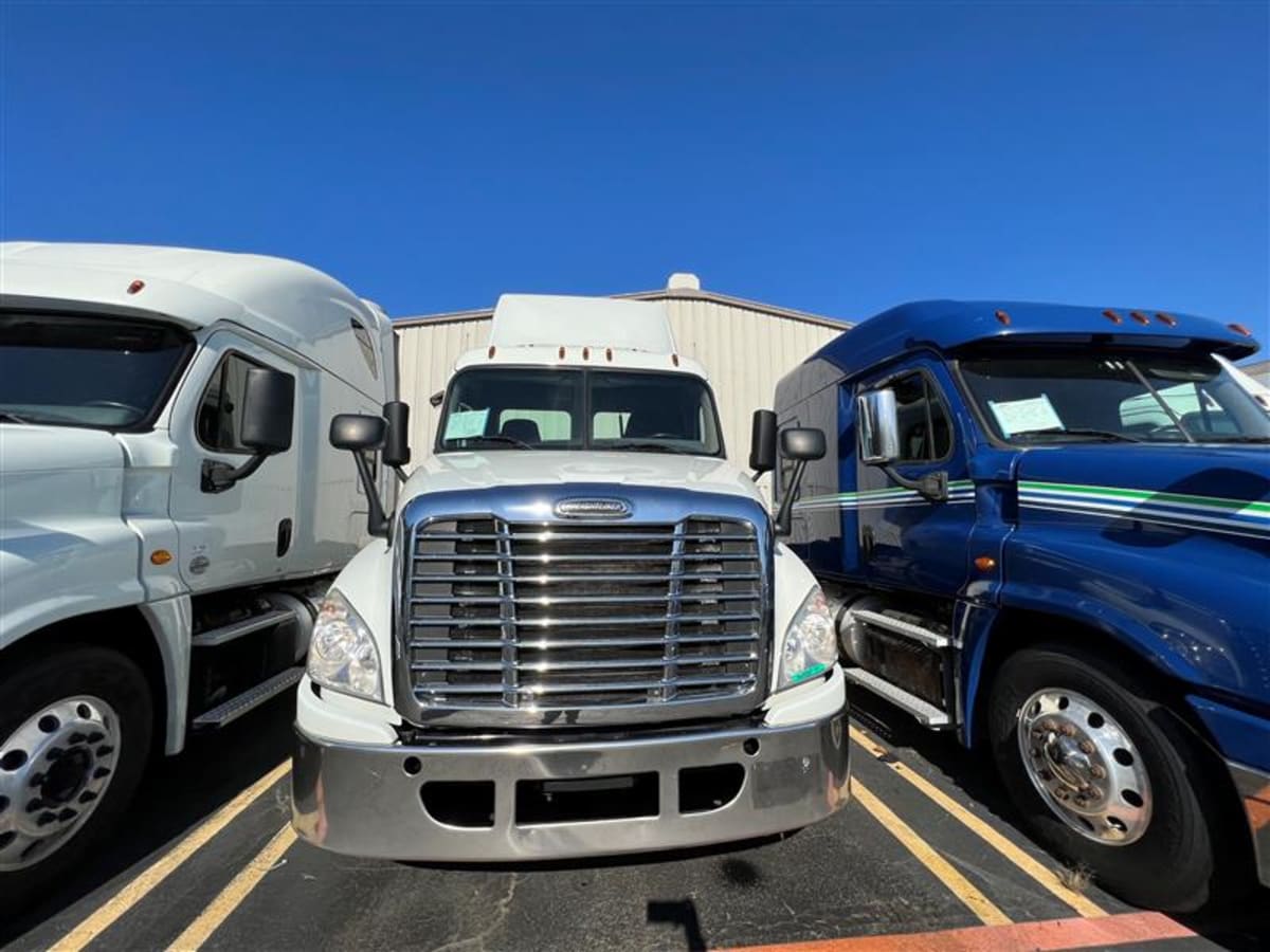 2016 Freightliner/Mercedes CASCADIA 125 662021