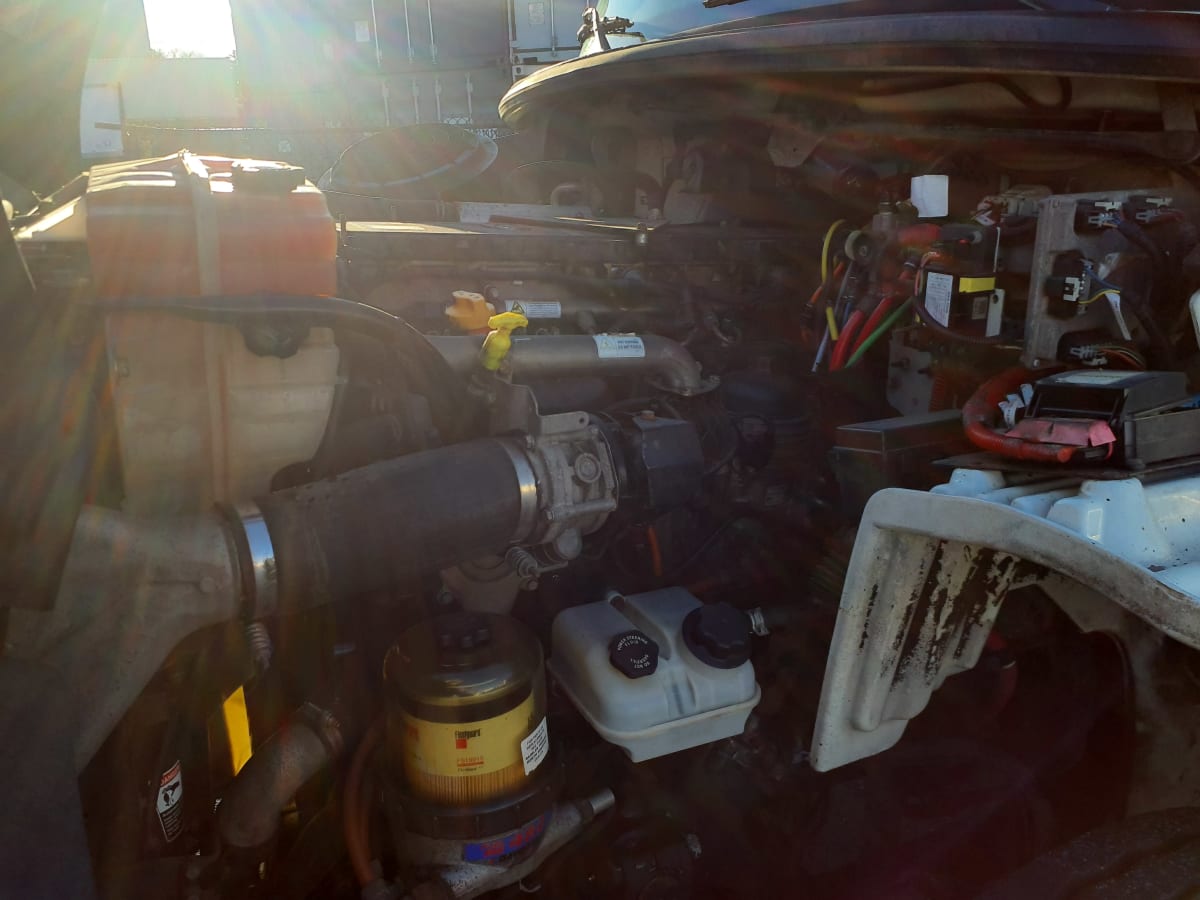 2016 Freightliner/Mercedes M2-112 662028