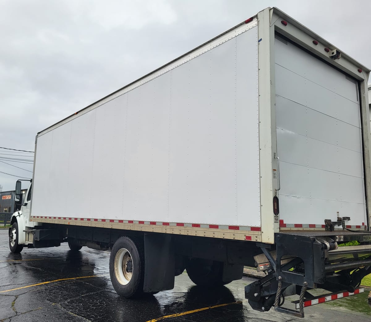 2016 Freightliner/Mercedes M2 106 662190