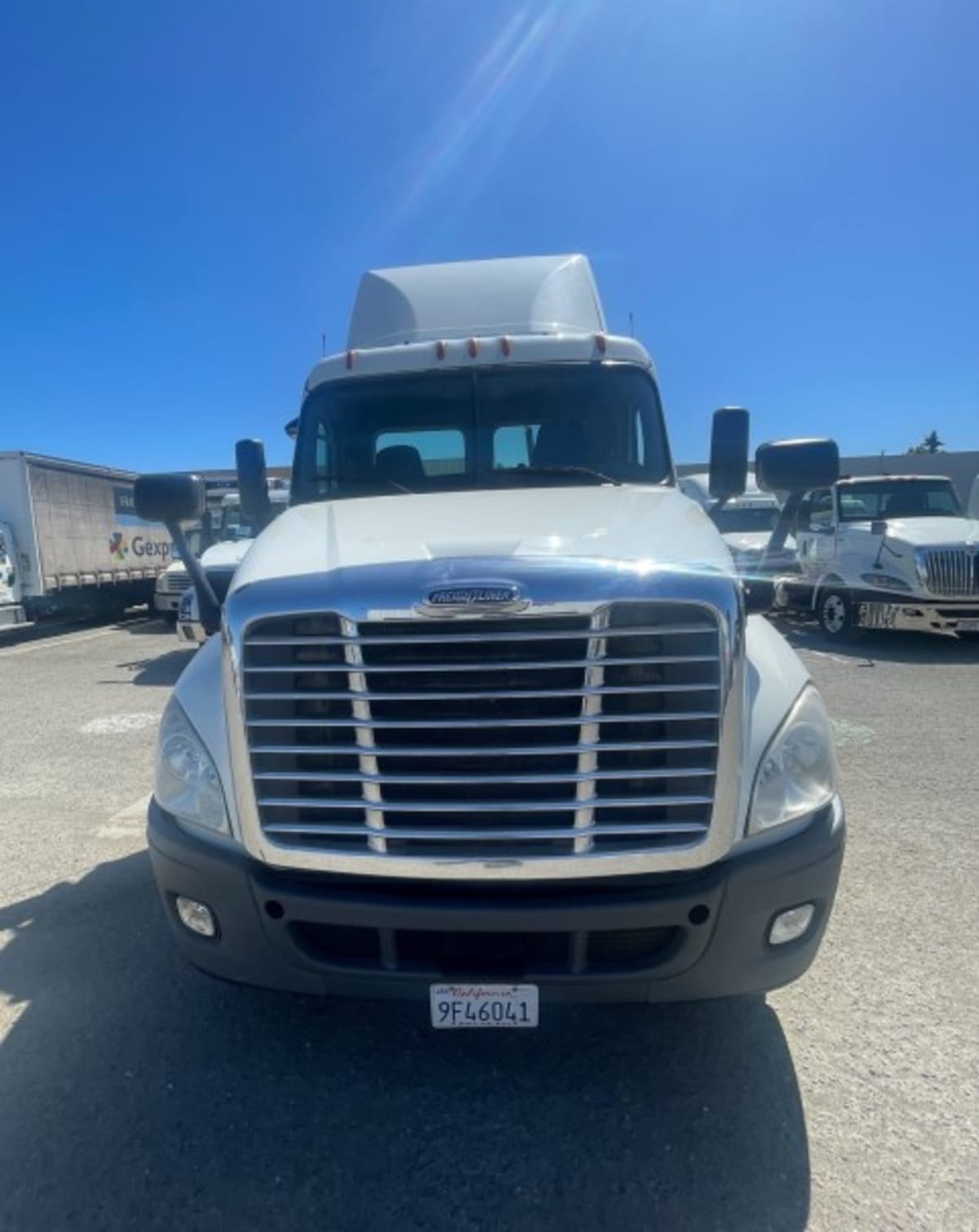 2016 Freightliner/Mercedes CASCADIA 125 662198