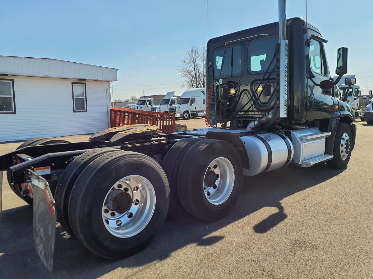 2016 Freightliner/Mercedes CASCADIA 125 662276