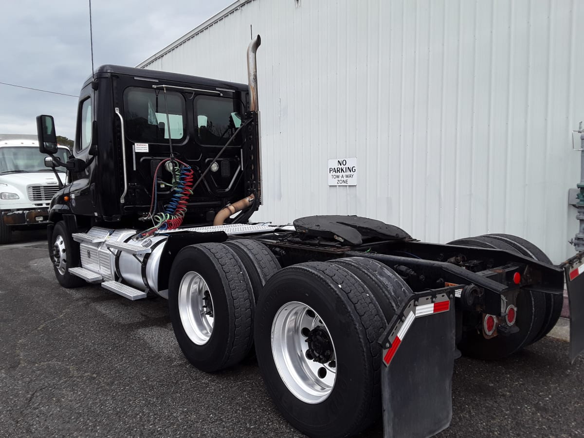 2017 Freightliner/Mercedes CASCADIA 125 662285