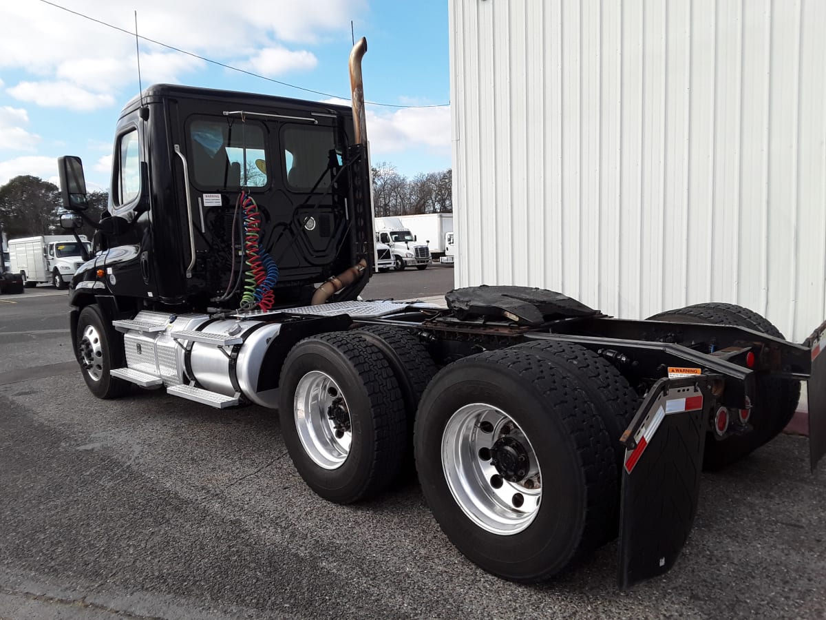 2017 Freightliner/Mercedes CASCADIA 125 662286