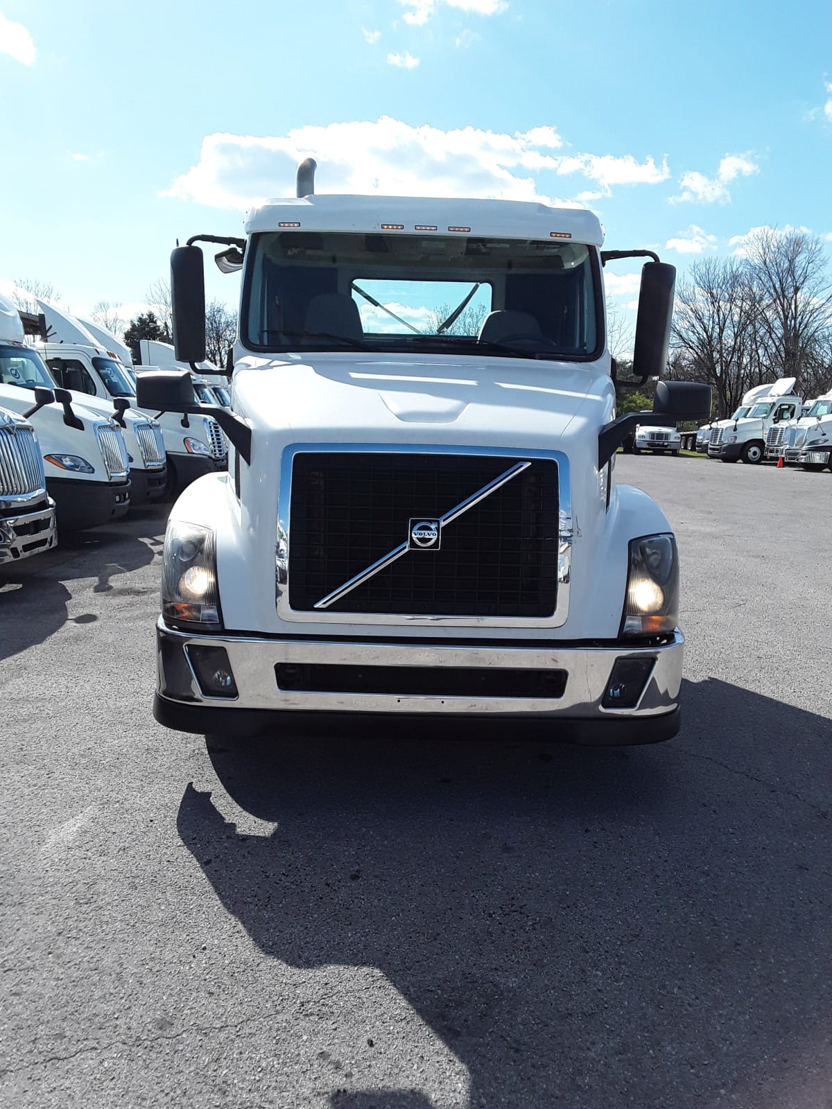 2017 Volvo VNL64TRACTOR 662423