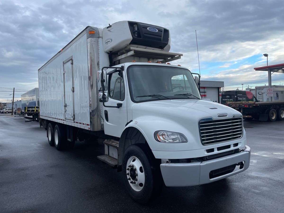 2016 Freightliner/Mercedes M2 106 662530