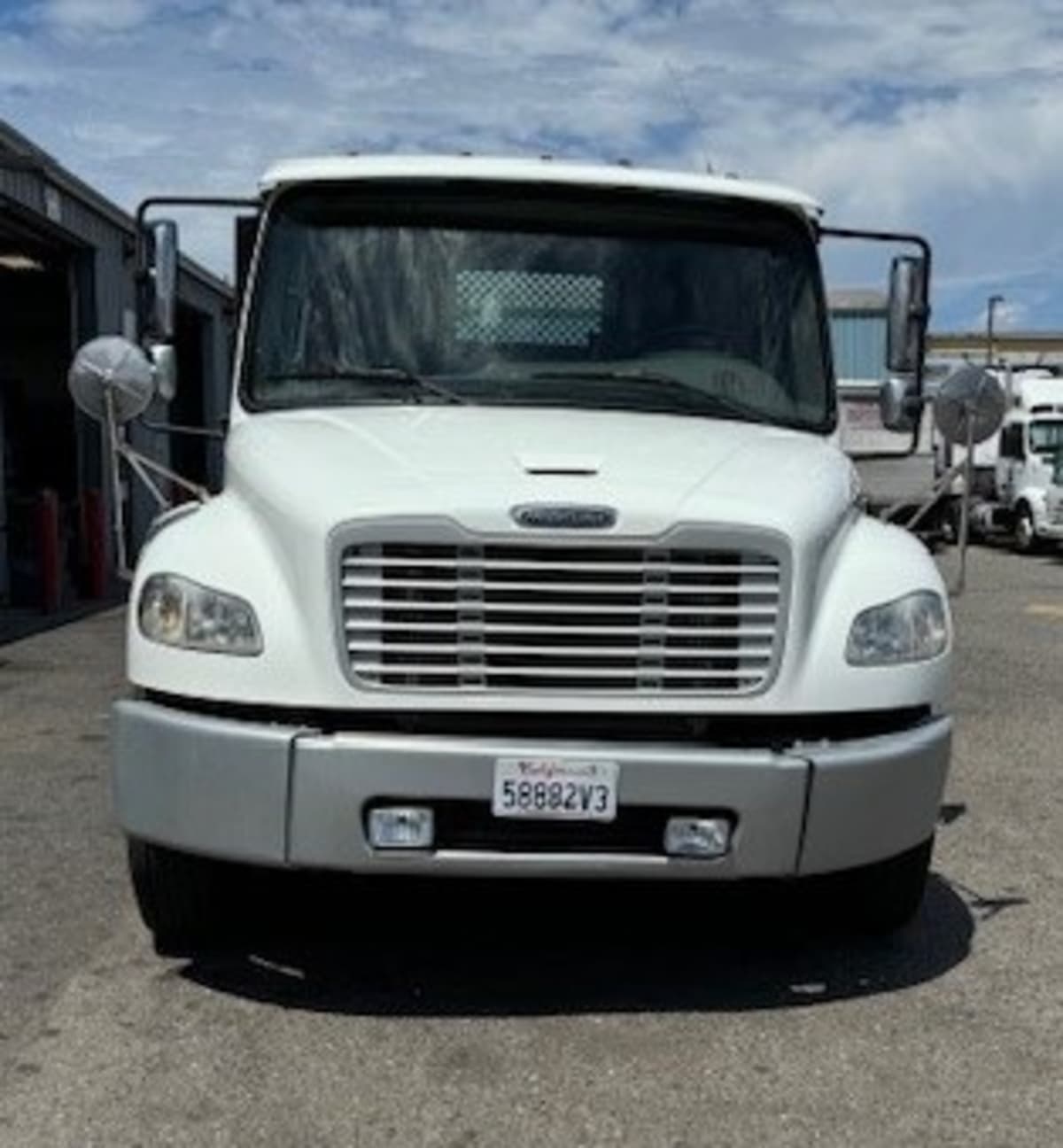 2016 Freightliner/Mercedes M2 106 662546