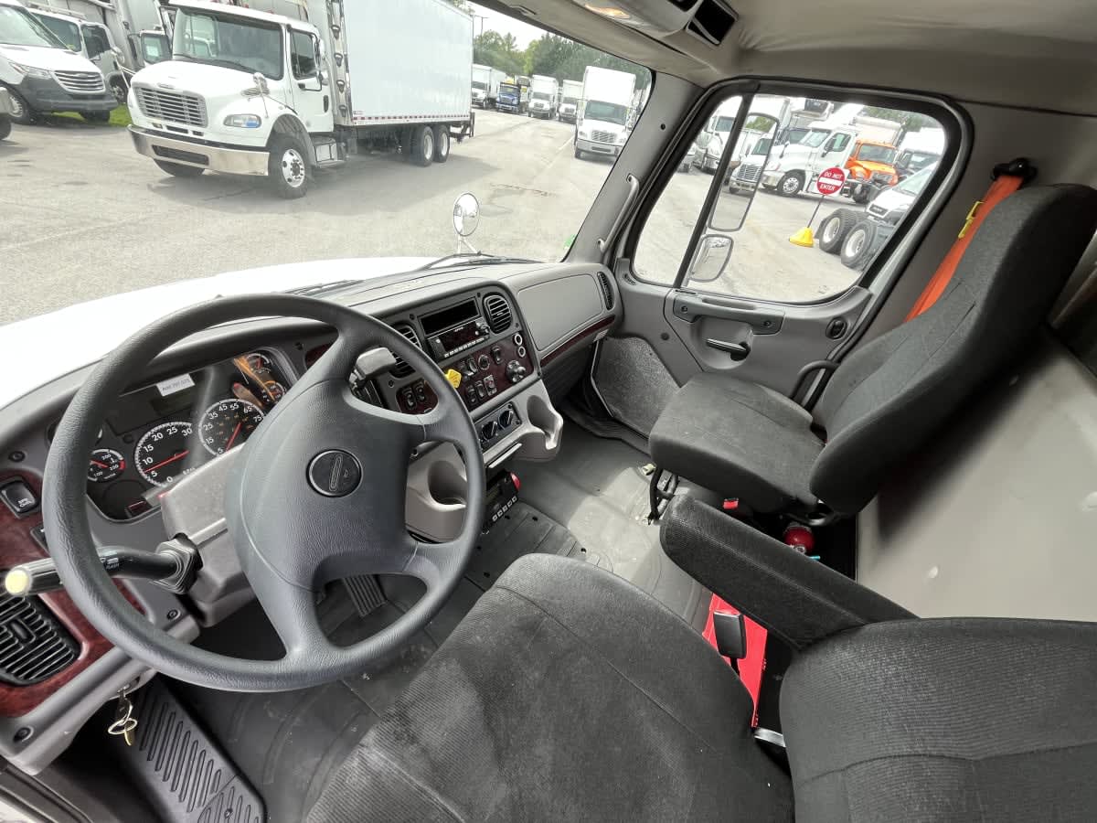 2016 Freightliner M2 106 662553