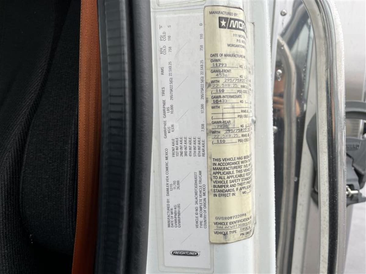 2016 Freightliner/Mercedes M2 106 662560