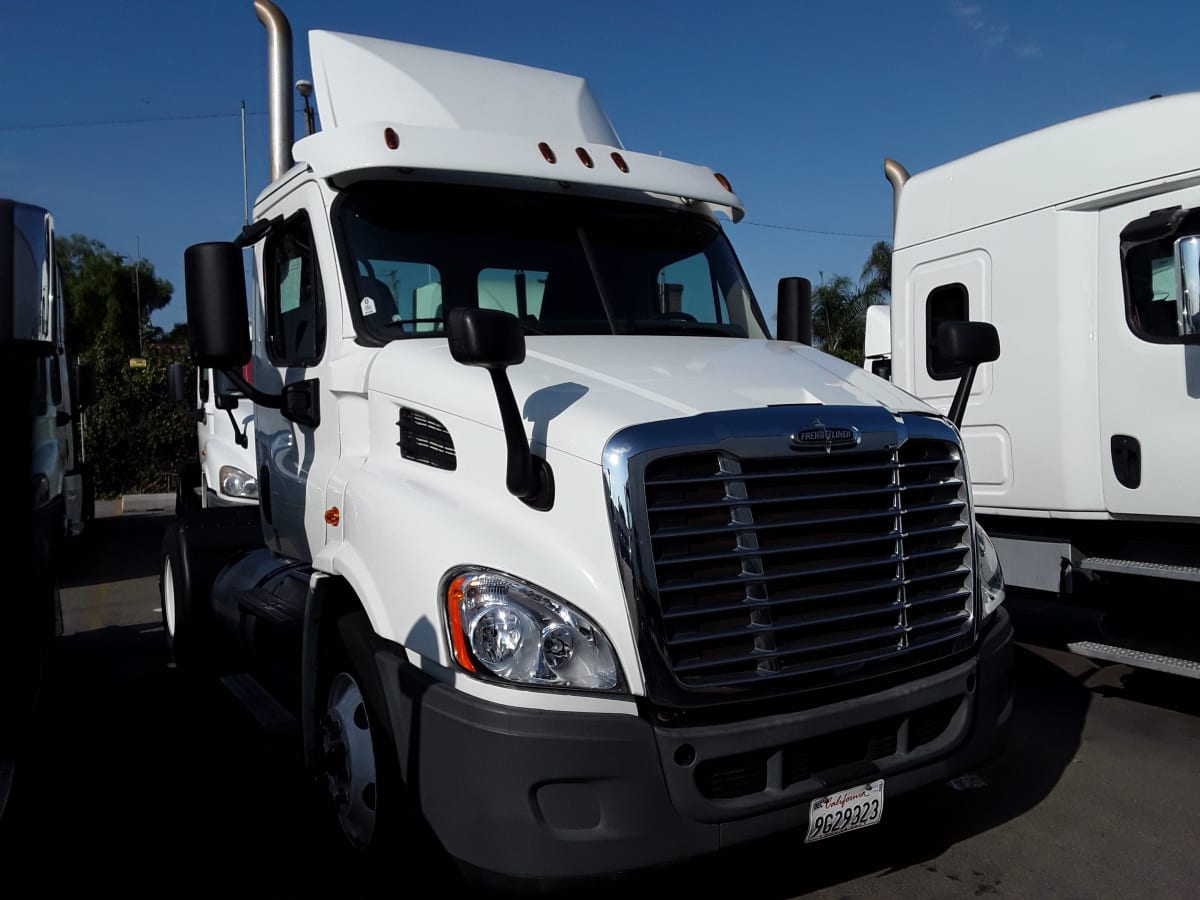 2016 Freightliner/Mercedes CASCADIA 113 662570