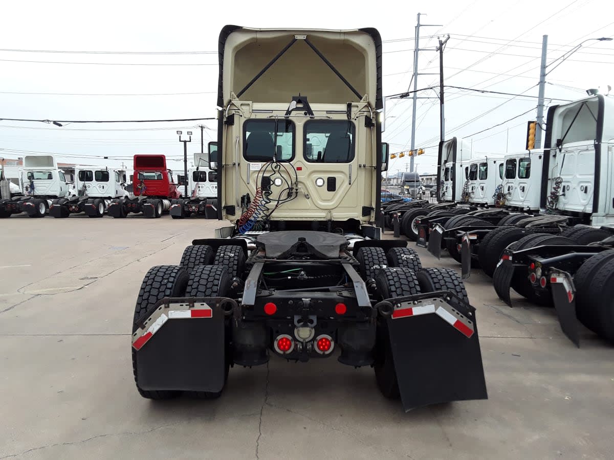 2016 Freightliner/Mercedes CASCADIA 125 662928