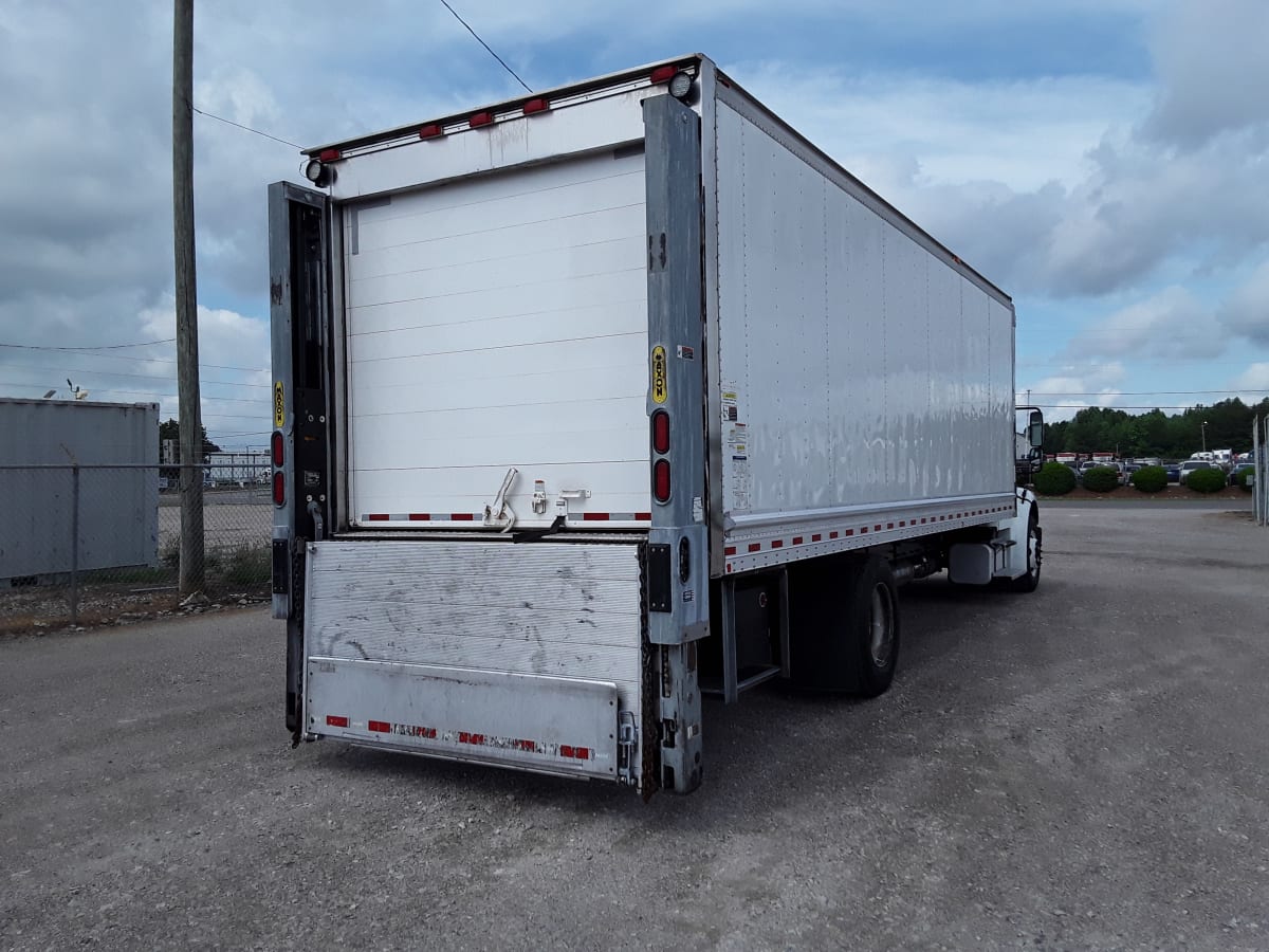 2017 Freightliner/Mercedes M2 106 663043