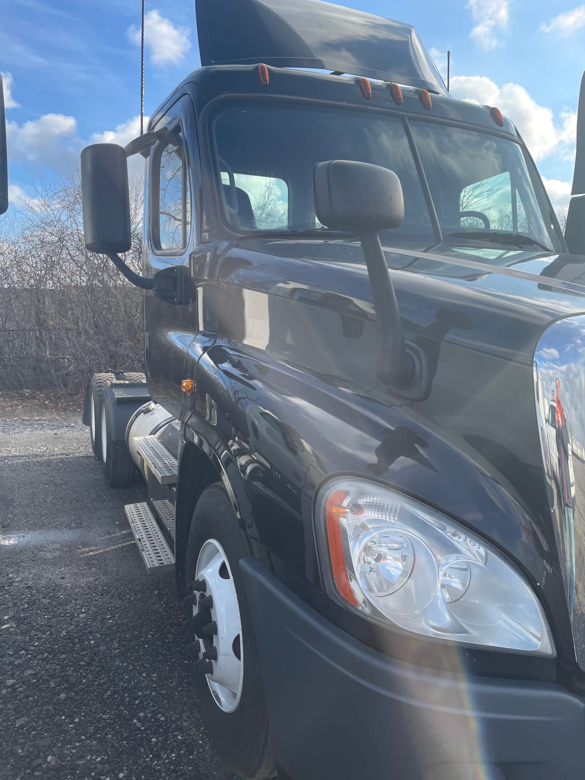 2016 Freightliner/Mercedes CASCADIA 125 663123