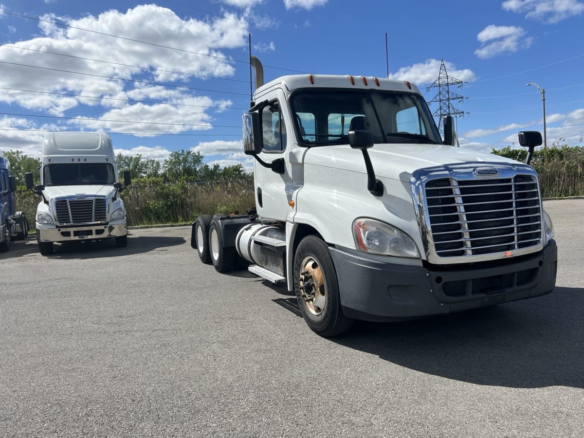 2016 Freightliner/Mercedes CASCADIA 125 663129