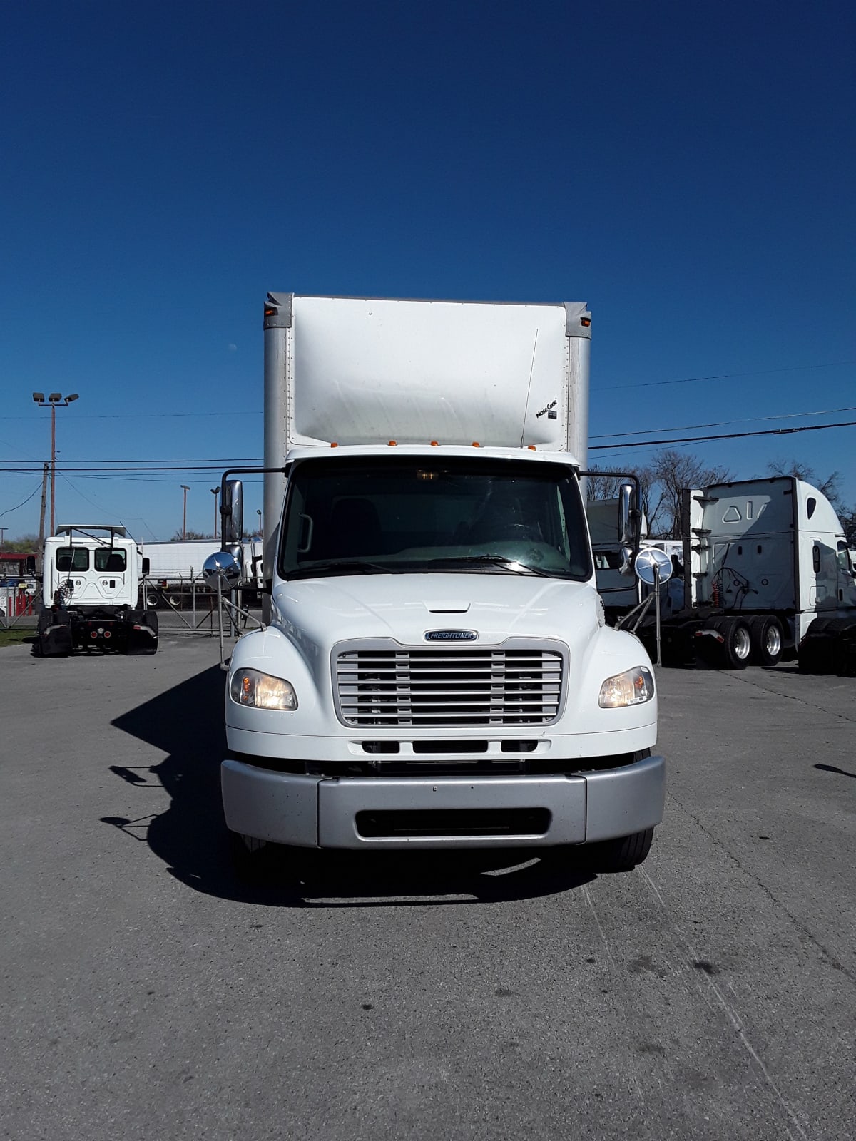 2016 Freightliner/Mercedes M2 106 663213