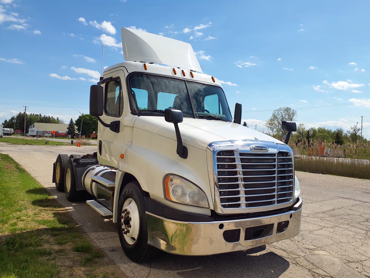 2016 Freightliner/Mercedes CASCADIA 125 663340