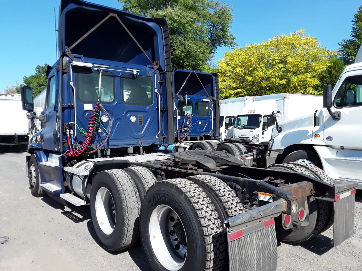 2016 Freightliner/Mercedes CASCADIA 125 663344