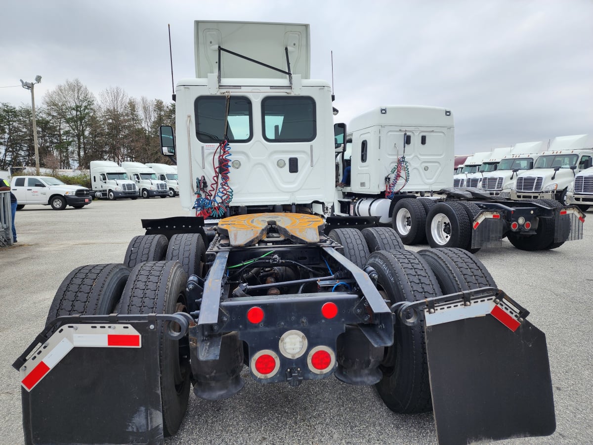 2016 Freightliner/Mercedes CASCADIA 125 663372