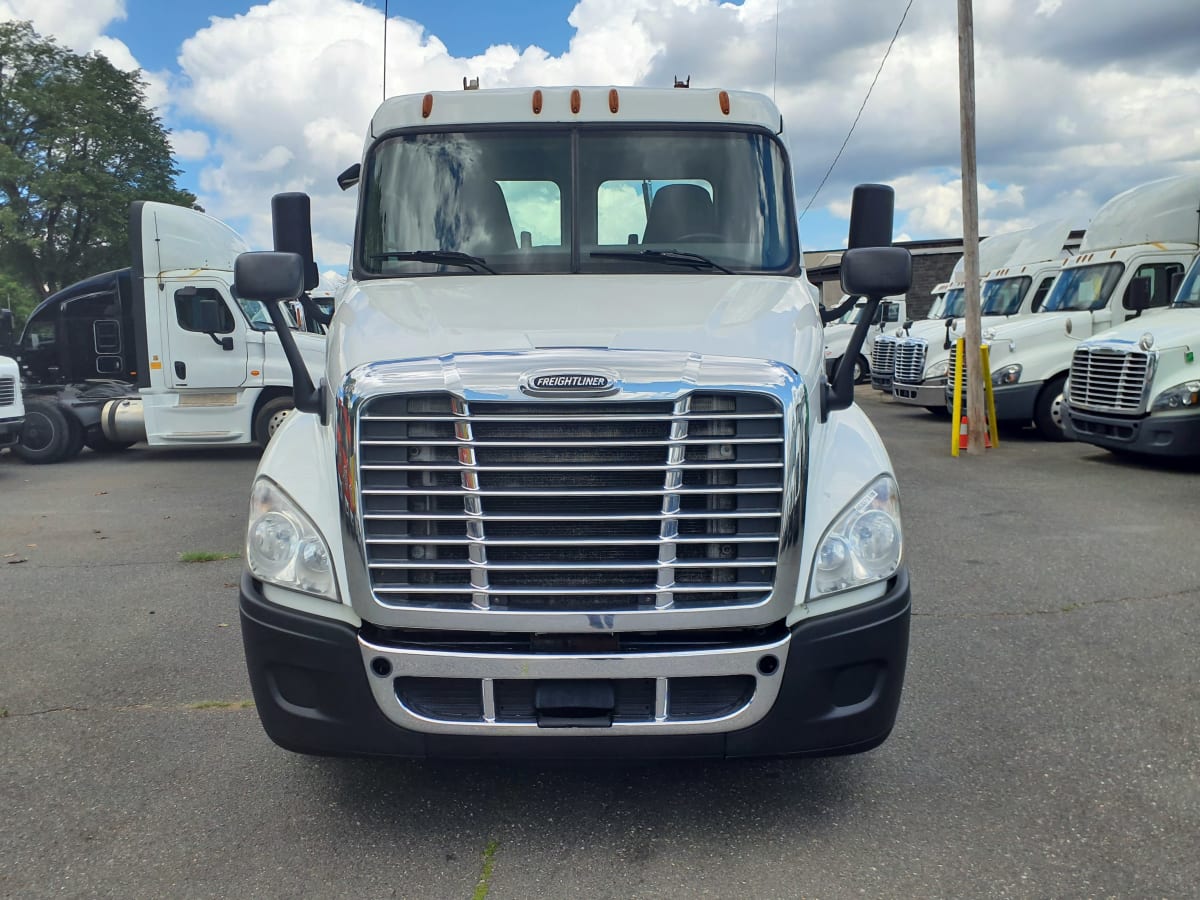 2016 Freightliner/Mercedes CASCADIA 125 663379