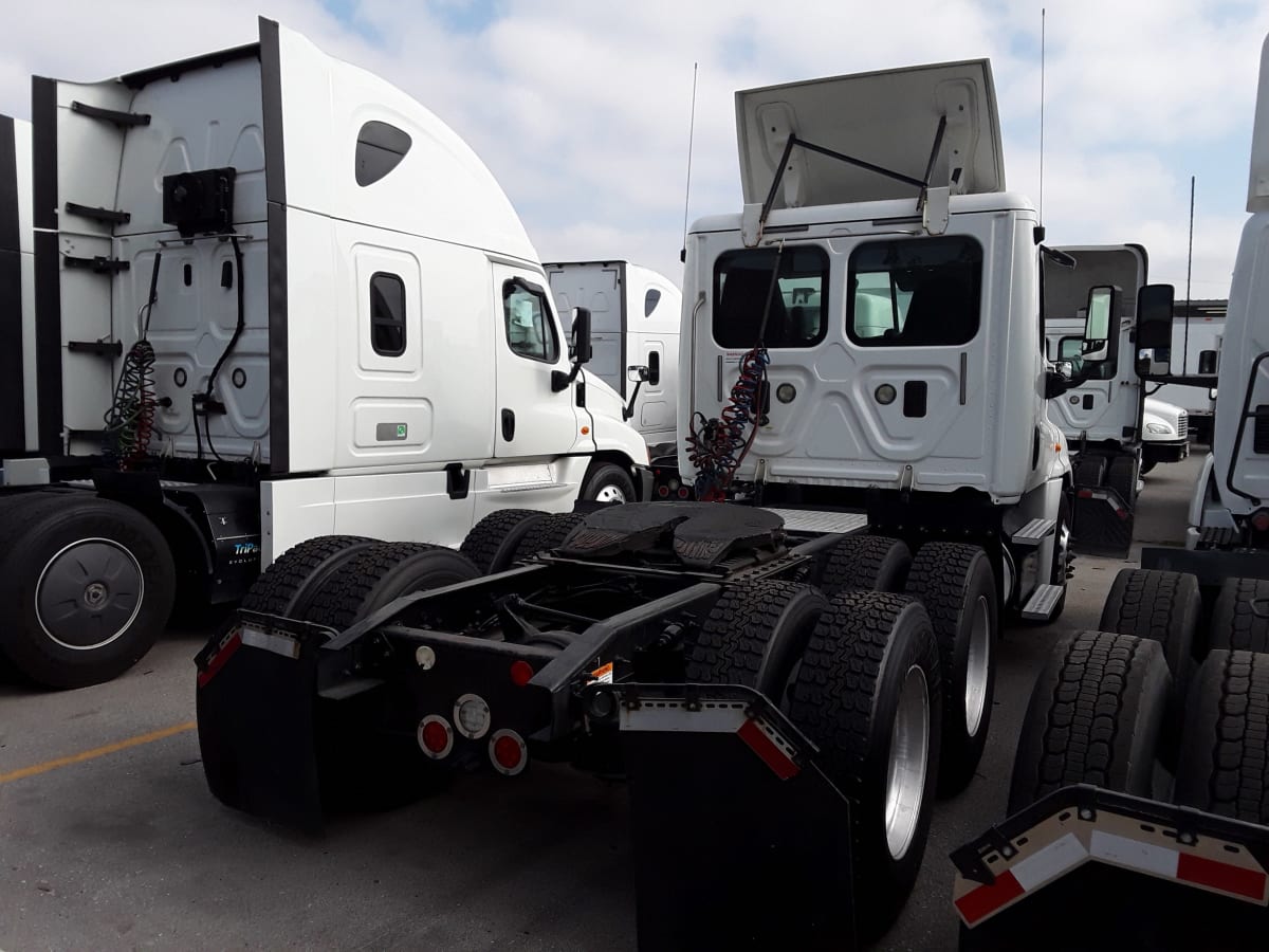 2016 Freightliner/Mercedes CASCADIA 125 663386