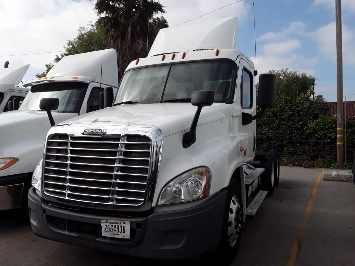 2016 Freightliner/Mercedes CASCADIA 125 663386