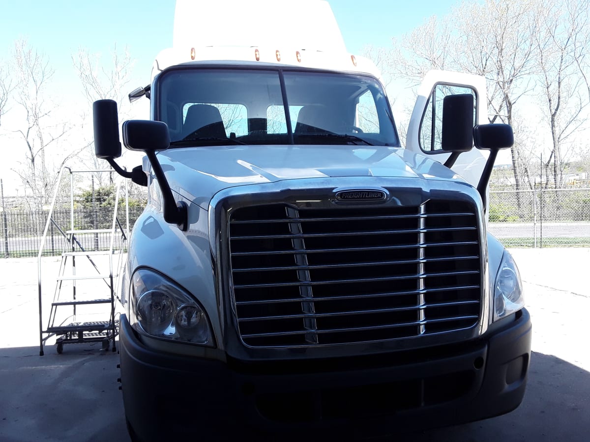 2016 Freightliner/Mercedes CASCADIA 125 663405