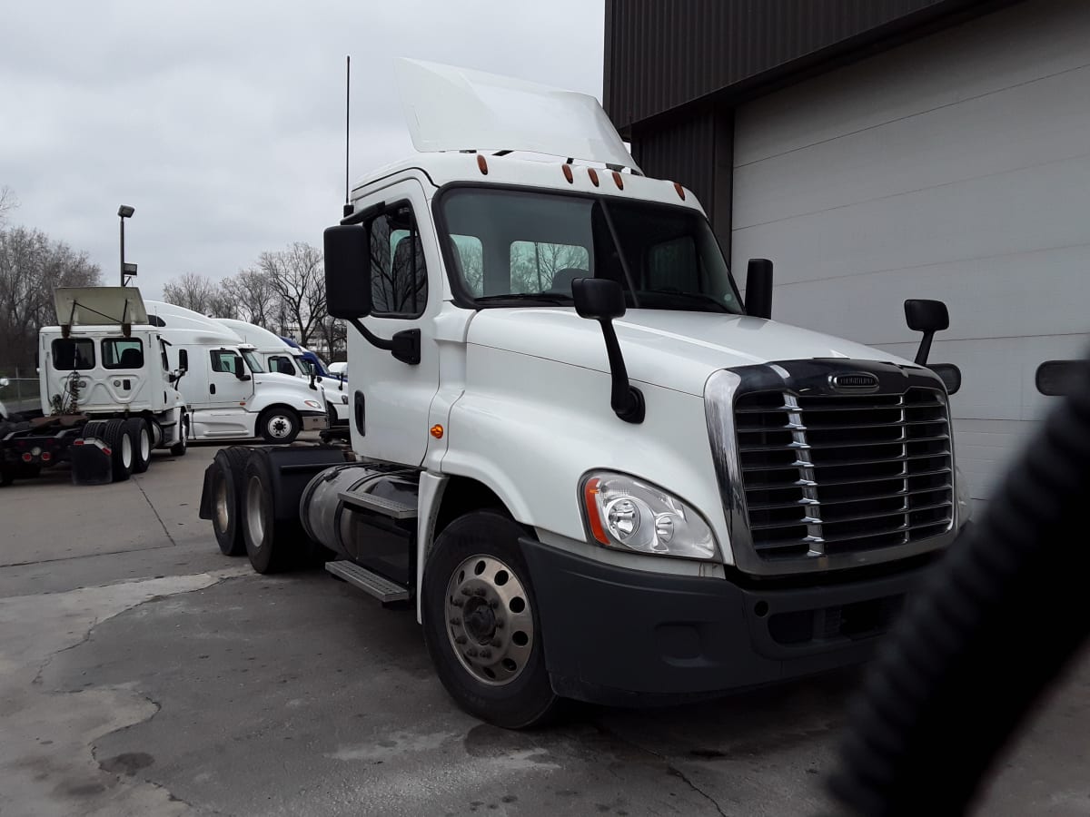 2016 Freightliner/Mercedes CASCADIA 125 663406