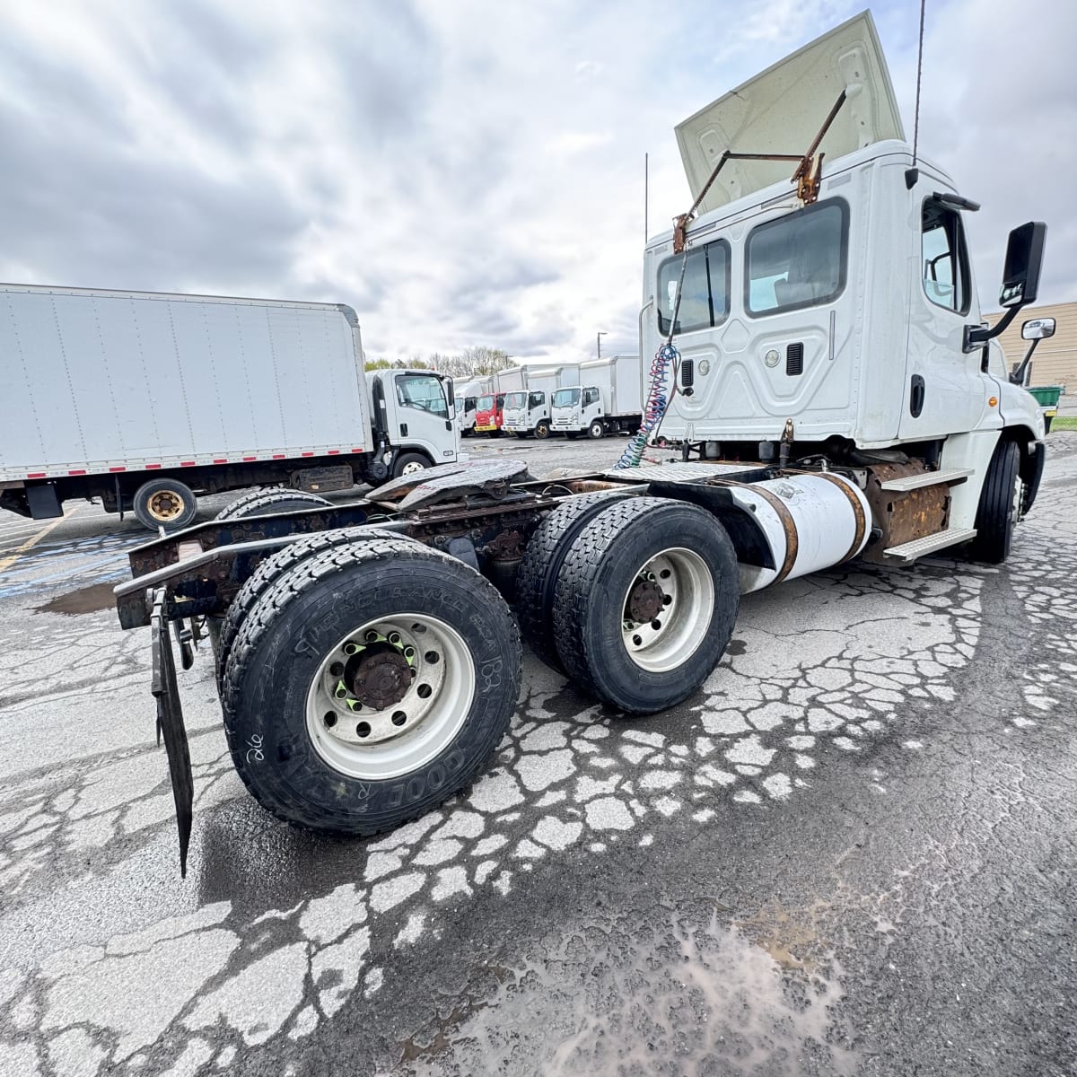 2016 Freightliner/Mercedes CASCADIA 125 663429