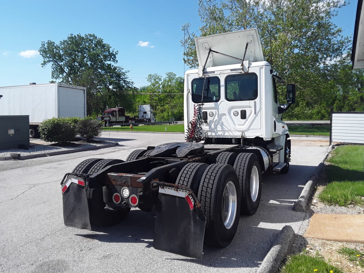 2016 Freightliner/Mercedes CASCADIA 125 663433