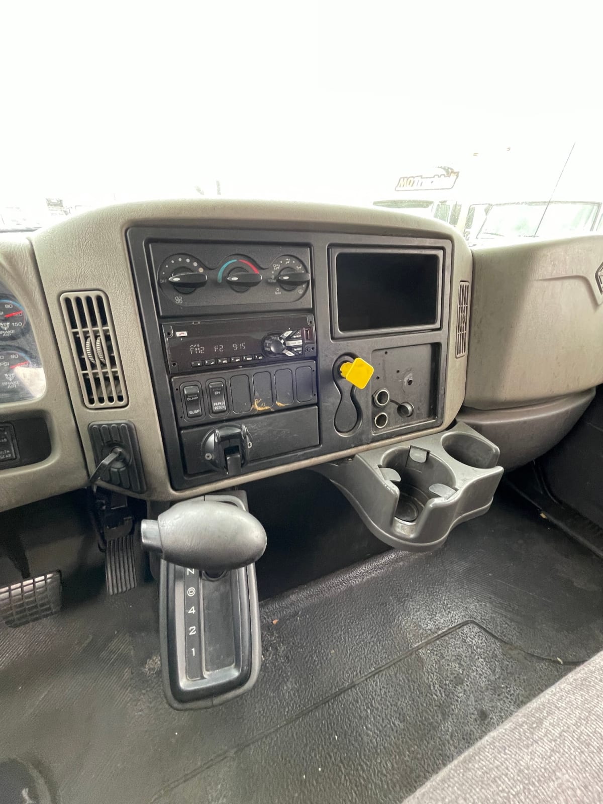 2017 Navistar International 4300 663493