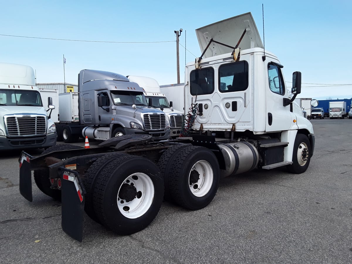 2016 Freightliner/Mercedes CASCADIA 125 663497