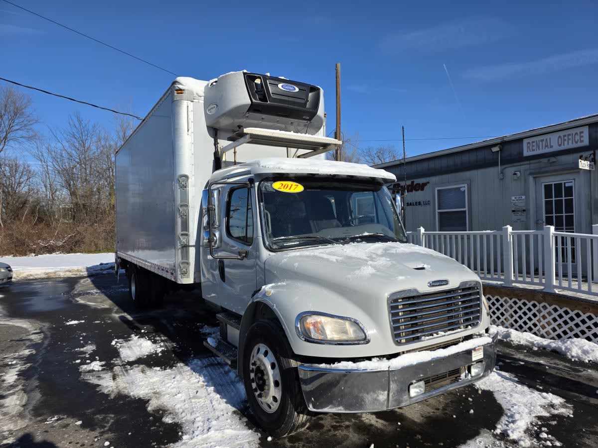2017 Freightliner M2 106 - image 3