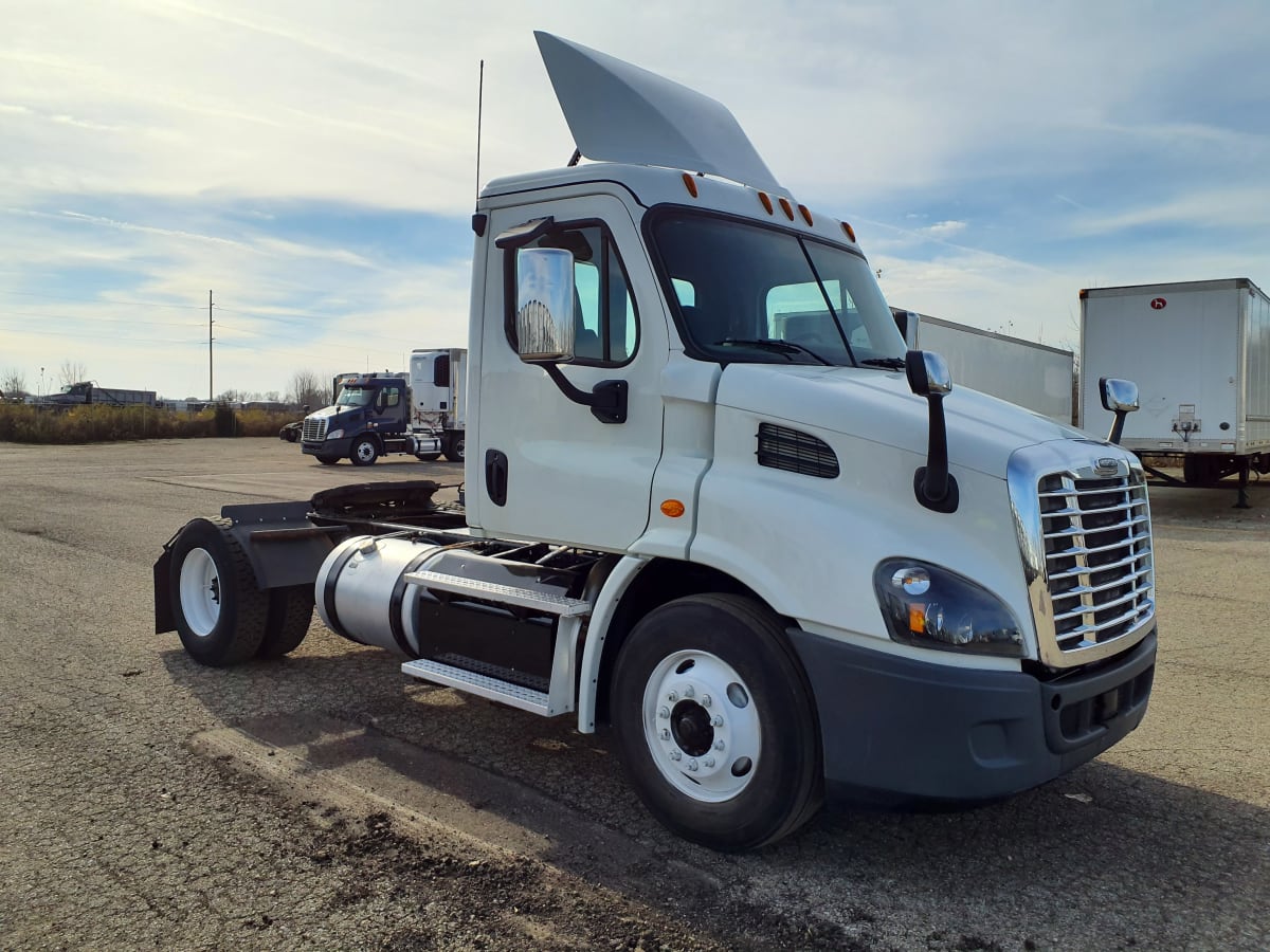 2016 Freightliner/Mercedes CASCADIA 113 663576