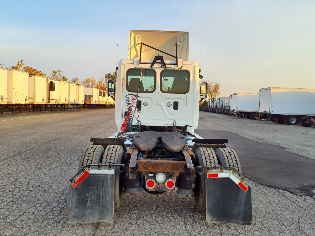 2016 Freightliner/Mercedes CASCADIA 113 663588