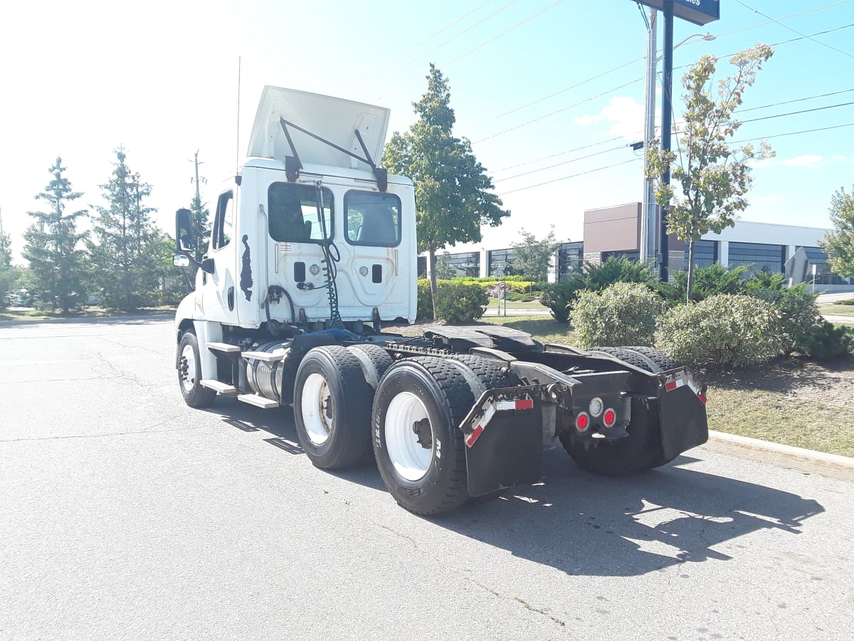 2017 Freightliner/Mercedes CASCADIA 125 663609