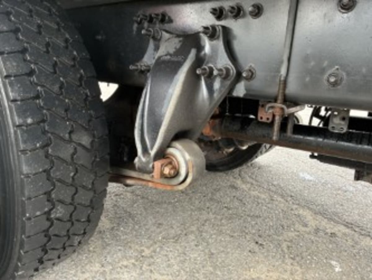 2017 Freightliner/Mercedes M2 106 663659