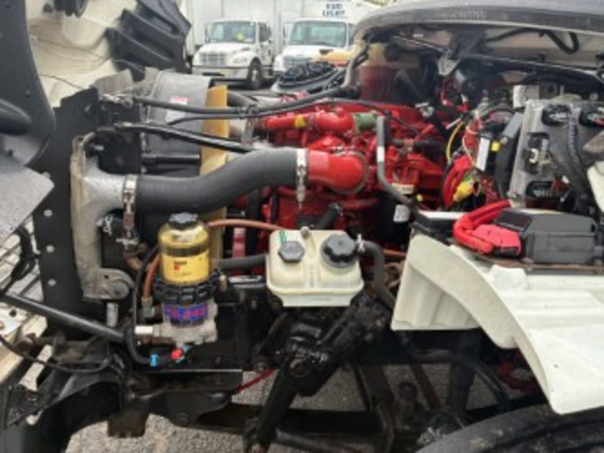 2017 Freightliner/Mercedes M2 106 663659