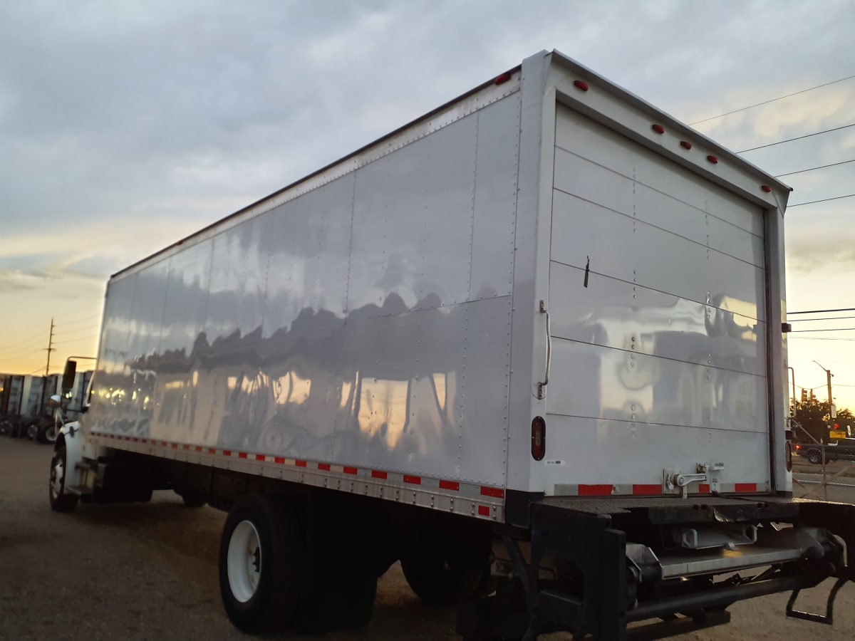 2017 Freightliner/Mercedes M2 106 663795