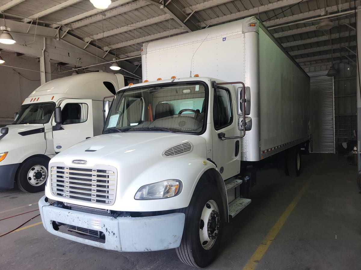 2017 Freightliner/Mercedes M2 106 663823