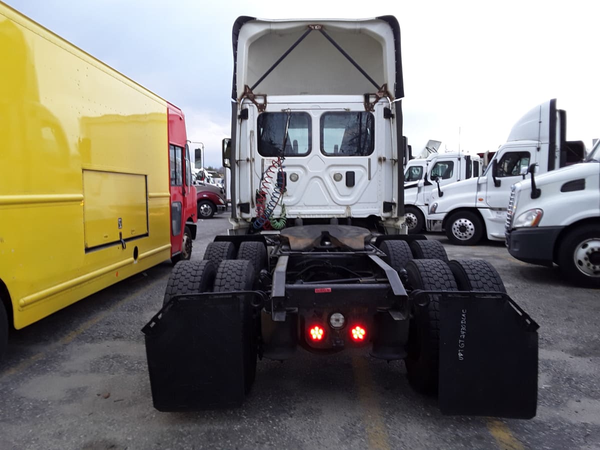 2017 Freightliner/Mercedes CASCADIA 125 663843