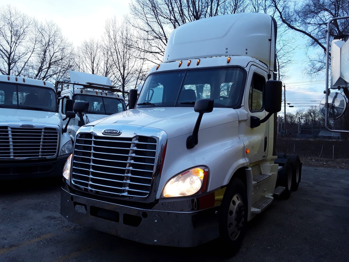 2017 Freightliner/Mercedes CASCADIA 125 663843